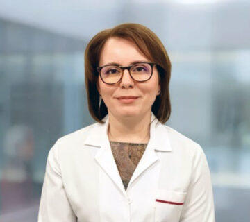 Associate Professor Laura Raducu 360x320
