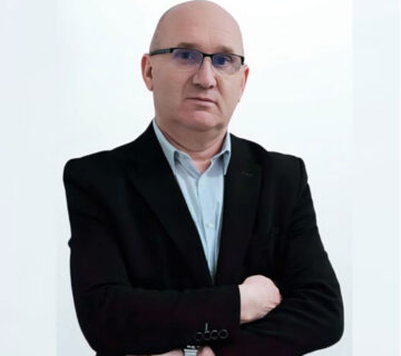 Constantin Poiana 360x320