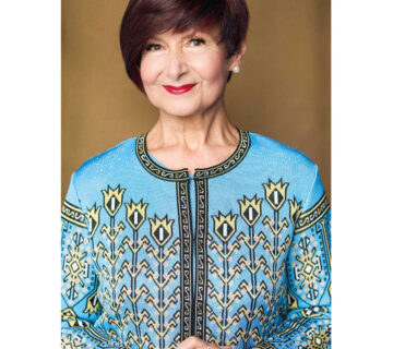 H E Simona Mirela Miculescu 360x320