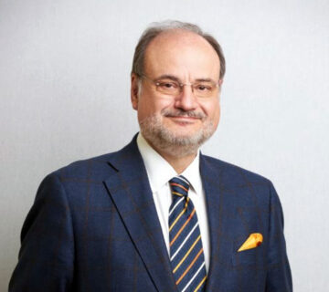 Prof Univ Dr Habil 360x320