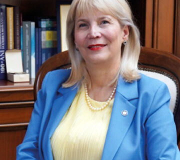Professor Anca Dana Buzoianu 360x320