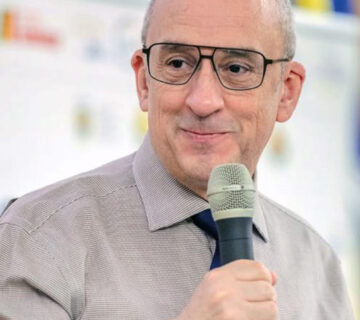 Professor Dragos Vinereanu 360x320